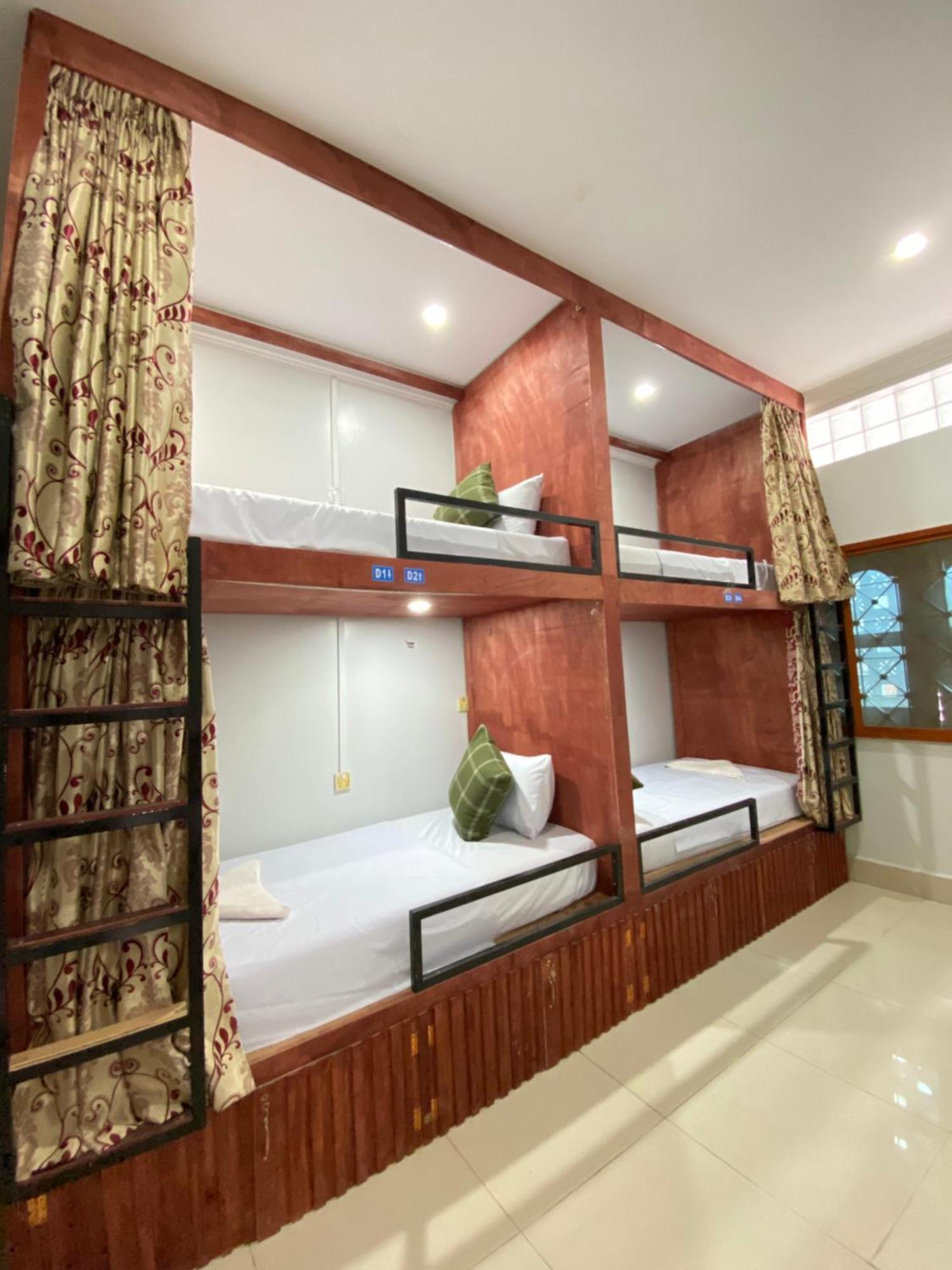 The Blue Guest House Баттамбанг Номер фото